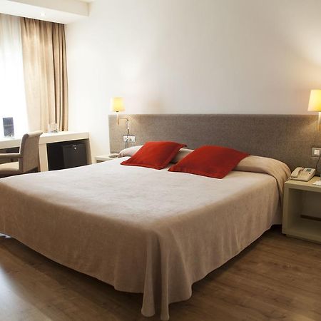 Hotel Condes De Urgel Lleida Ngoại thất bức ảnh