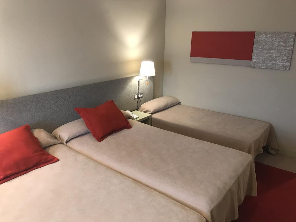 Hotel Condes De Urgel Lleida Ngoại thất bức ảnh